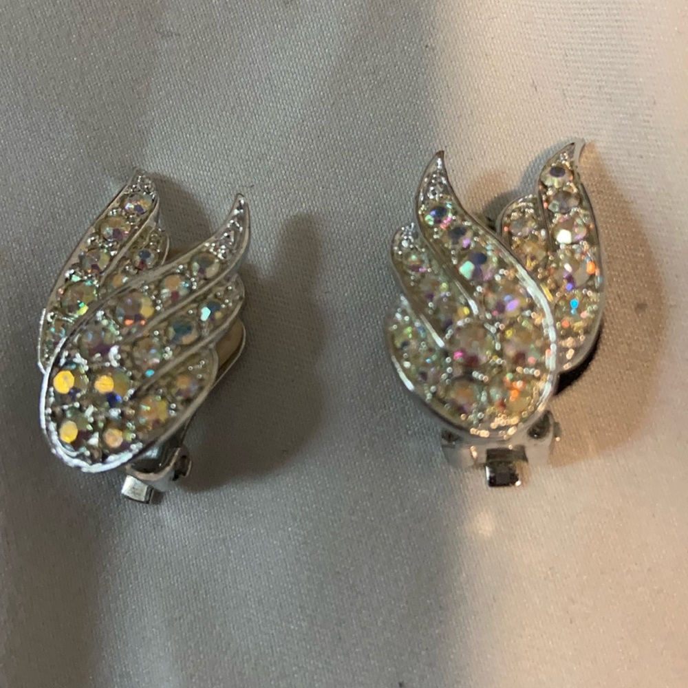Sarah Coventry Vintage AB Crystal Earrings